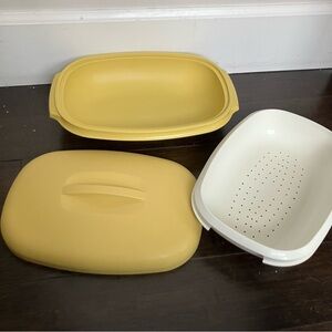 Tupperware yellow /Cream 3 piece Steamer Set with lid
